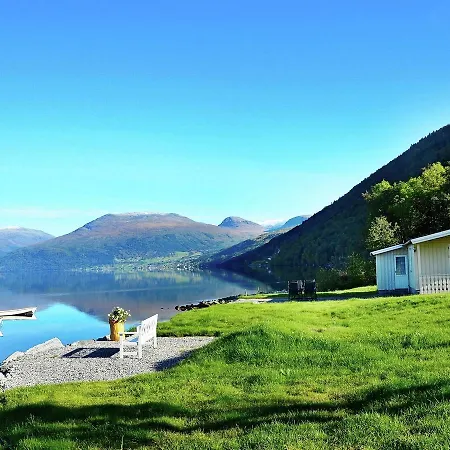 4 Person In Utvik-by Traum Nyaraló